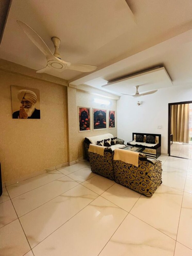 Living Room, dhakoli 3 Bedroom 1450 Sq.Ft. Builder Floor In Dhakoli Zirakpur 9921186