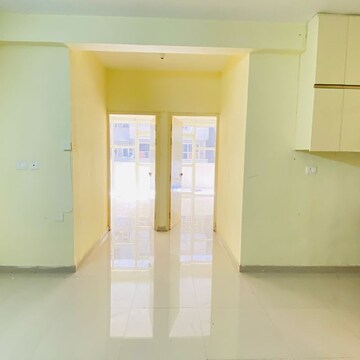 Room in 2 BHK Apartment at Pyramid Heights, Badha – for Rent