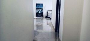 Room in 3 BHK Apartment at Kalpataru Radiance, Goregaon West – for Rent