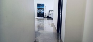 Room in 3 BHK Apartment at Kalpataru Radiance, Goregaon West – for Rent