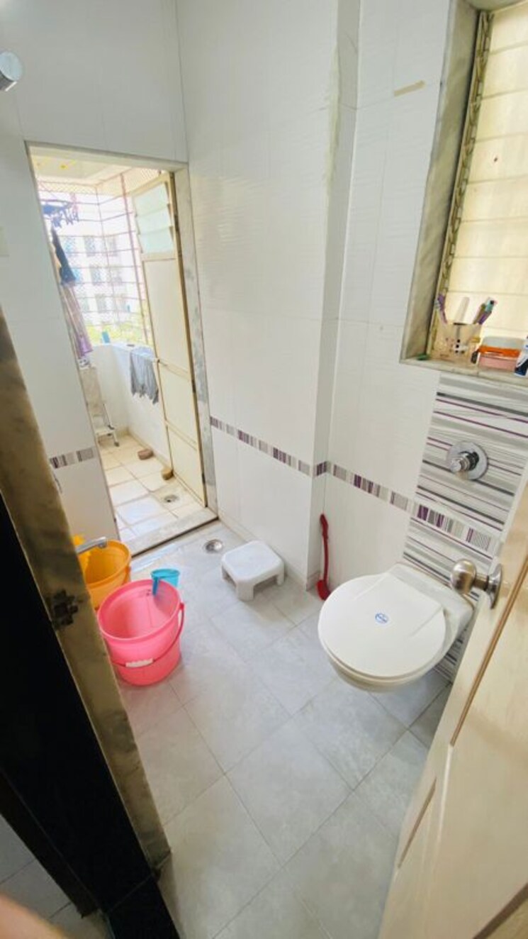 Bathroom, cosmos-springs-angel 2 Bedroom 860 Sq.Ft. Apartment In Ghodbunder Road Thane 9921146