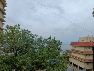 2 BHK Apartment – Exterior View View at Sarita Apartment Bandra, Bandra West - for Rent