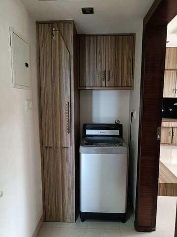 Building Lobby in 2 BHK Apartment at Sarita Apartment Bandra, Bandra West – for Rent