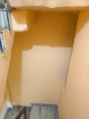 Furnished Amenities in 2 BHK Builder Floor at Malviya Nagar – for Rent