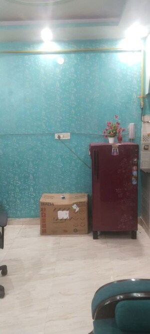 Furnished Amenities in 1 BHK Builder Floor at Vipin Garden – for Rent
