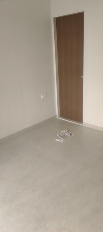 Room in 2 BHK Apartment at Dosti West County Phase 4 Dosti Pine, Balkum Pada – for Rent