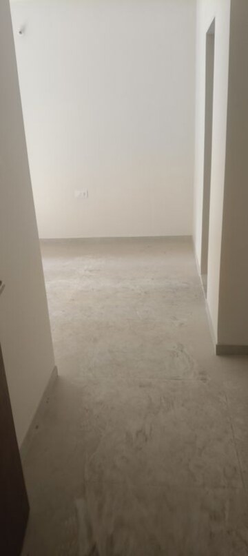 Room in 2 BHK Apartment at Dosti West County Phase 4 Dosti Pine, Balkum Pada – for Rent