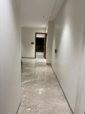 Room in 2 BHK Apartment at Arunis 19 Degree North, Santacruz West – for Rent