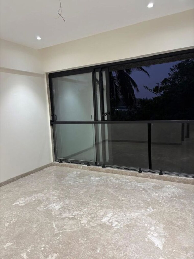 Room, arunis-19-degree-north 2 Bedroom 810 Sq.Ft. Apartment In Santacruz West Mumbai 9921226