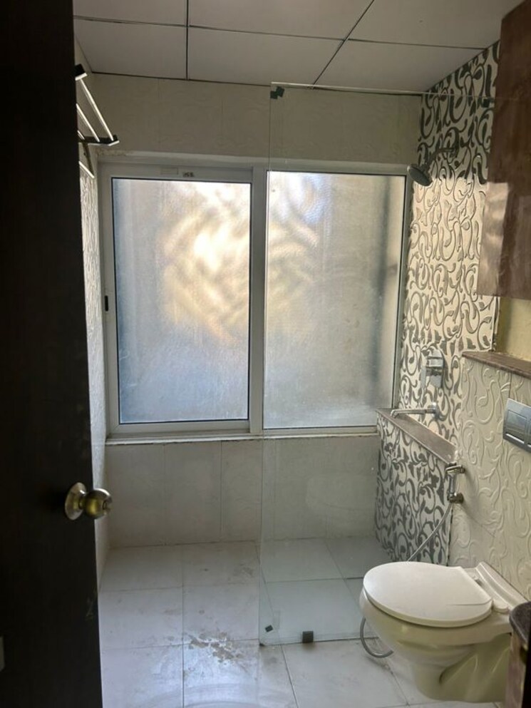 Bathroom, gaur-saundaryam 3 Bedroom 1650 Sq.Ft. Apartment In Tech Zone 4 Greater Noida Greater Noida 9921235