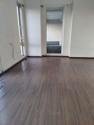 Room in 6 BHK Independent House at Lodha Aristo, Majiwada – for Sale