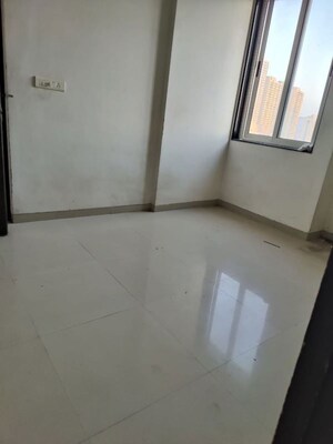 Furnished Amenities in 6 BHK Independent House at Lodha Aristo, Majiwada – for Sale