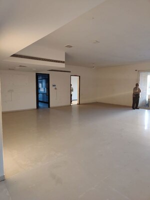 Room in 6 BHK Independent House at Lodha Aristo, Majiwada – for Sale