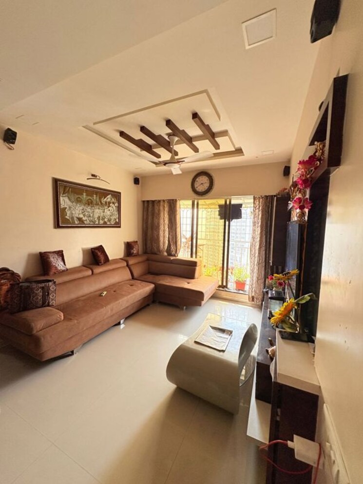 Living Room, thane west 3 Bedroom 1350 Sq.Ft. Apartment In Thane West Thane 9921242