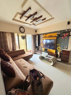 Master Bedroom in 3 BHK Apartment at Thane West – for Rent