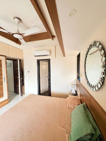 Bedroom in 3 BHK Apartment at Thane West – for Rent