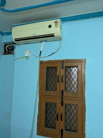 Furnished Amenities in 1 RK Independent House at Sector 11 – for Rent