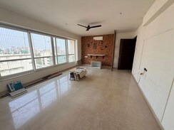 2 BHK + Pooja Room Apartment For Rent in Khar West