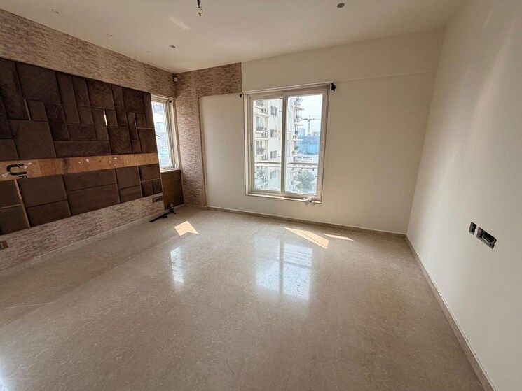 Bedroom, khar west 2 Bedroom 700 Sq.Ft. Apartment In Khar West Mumbai 9921258