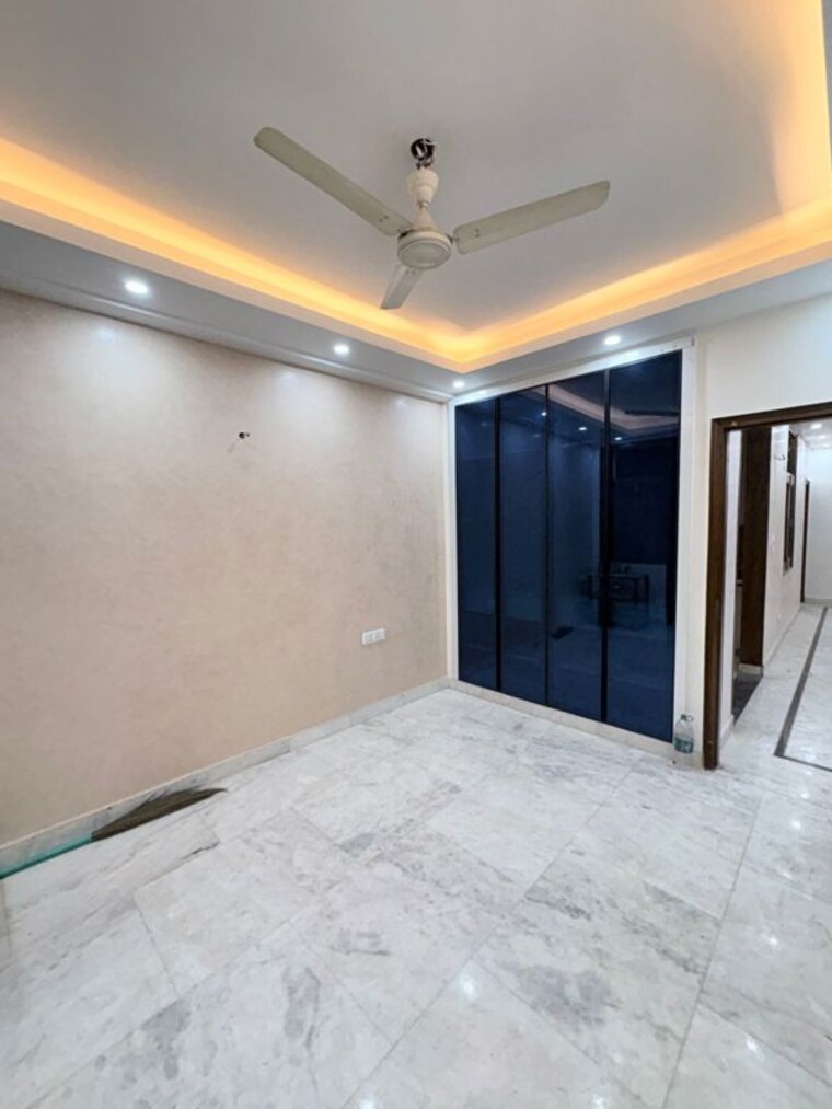 Room, khirki extension 3 Bedroom 1170 Sq.Ft. Builder Floor In Khirki Extension Delhi 9921265
