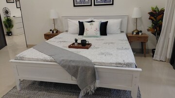 Bedroom in 3 BHK Apartment at Satellite Tower, Goregaon East – for Sale