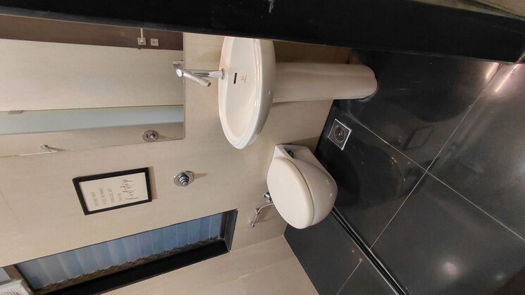 Bathroom, satellite-tower 3 Bedroom 1750 Sq.Ft. Apartment In Goregaon East Mumbai 9921268