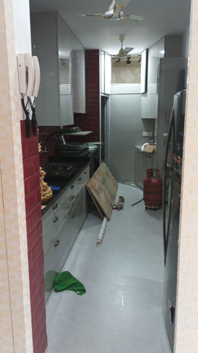 Kitchen, shreepati-jewels-ruby 1 Bedroom 430 Sq.Ft. Apartment In Girgaon Mumbai 9921269