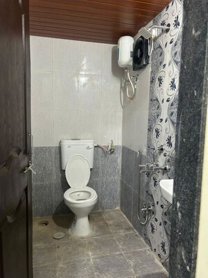 Bathroom in 6+ BHK Independent House at Baner – for Rent