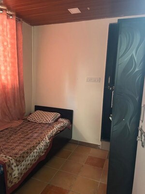Bedroom in 6+ BHK Independent House at Baner – for Rent