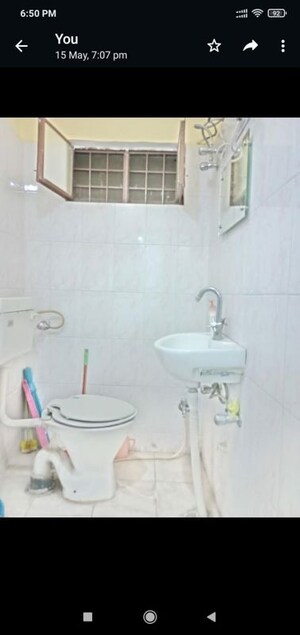 Bathroom in 1 BHK Independent House at Gomti Nagar – for Rent