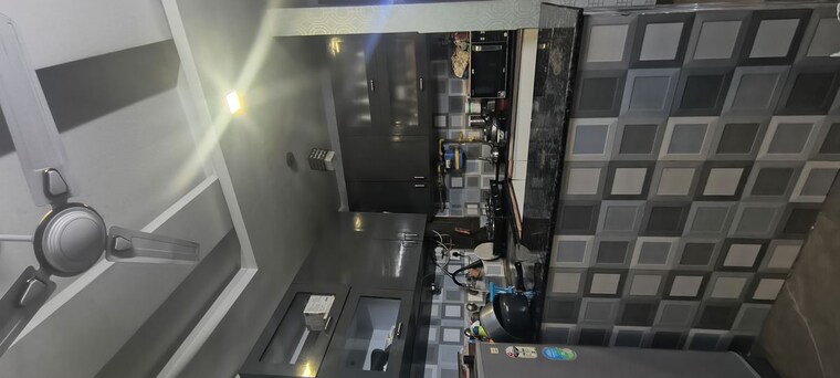 Gym, panchsheel vihar 2 Bedroom 630 Sq.Ft. Builder Floor In Panchsheel Vihar Delhi 9921278