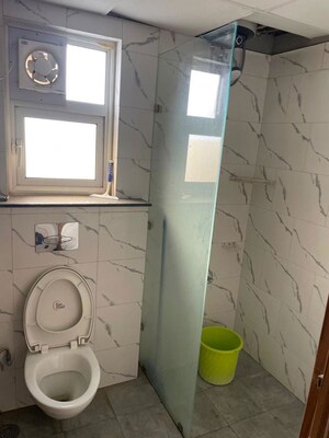 Bathroom in 2 BHK Independent House at Gomti Nagar – for Rent