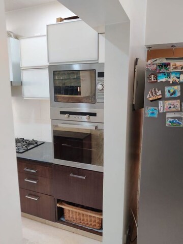 Kitchen in 2.5 BHK Builder Floor at Chittaranjan Park – for Rent