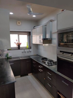 Kitchen in 2.5 BHK Builder Floor at Chittaranjan Park – for Rent