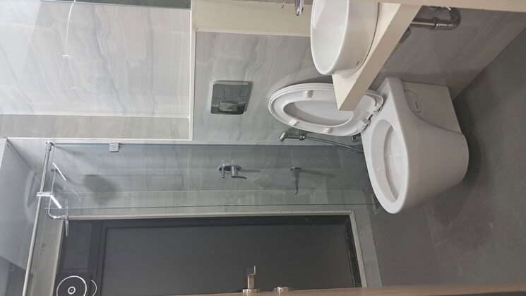 Bathroom, dosti-eastern-bay 2 Bedroom 559 Sq.Ft. Apartment In Wadala Mumbai 9921298