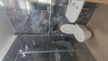 Furnished Amenities in 2 BHK Apartment at Dosti Eastern Bay, Wadala – for Rent