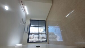 Furnished Amenities in 2 BHK Apartment at Dosti Eastern Bay, Wadala – for Rent