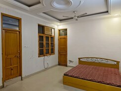 2 BHK + Extra Room Independent House For Rent in Gomti Nagar