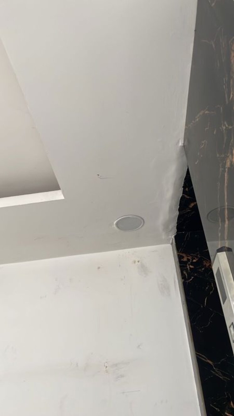 Other, gomti nagar Commercial Showroom 2152 Sq.Ft. In Gomti Nagar Lucknow 9921332