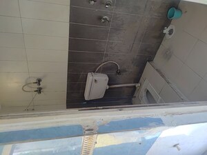 Bathroom in 1 RK Builder Floor at RWA Apartments Sector 40, Sector 40 – for Rent