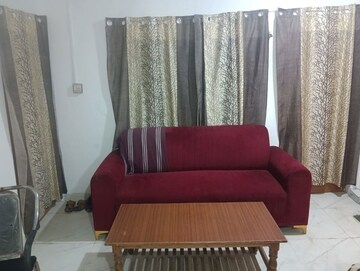 Living Room in 2 BHK Independent House at Gomti Nagar – for Rent