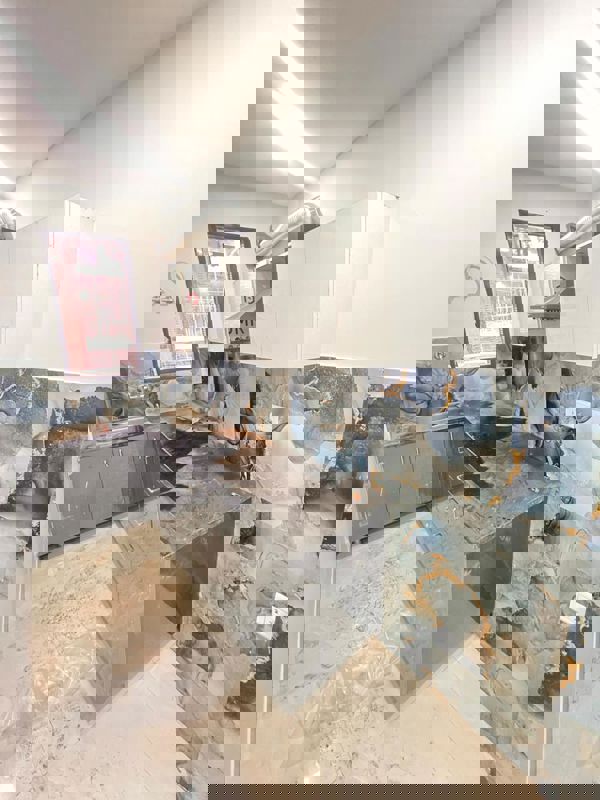 1 BHK Builder Floor For Rent in Sector 43