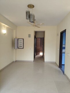 2 BHK + Pooja Room Builder Floor For Sale in Unitech Woodstock Floors