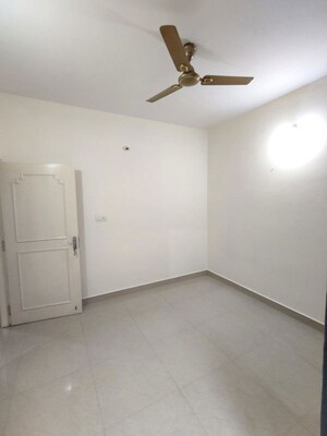 Room in 1 BHK Builder Floor at New Thippasandra – for Rent