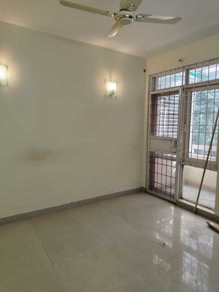 Room, unitech-woodstock-floors 2 Bedroom 192 Sq.Yd. Builder Floor In Sector 50 Gurgaon 9921401