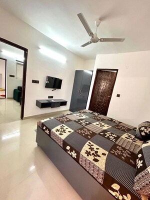 Bedroom in 1 BHK Builder Floor at Sector 43 – for Rent