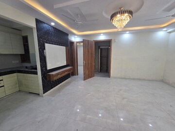 Room in 3 BHK Builder Floor at Rajpur Khurd Extension – for Sale