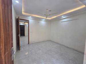 Room in 3 BHK Builder Floor at Rajpur Khurd Extension – for Sale