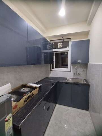 Kitchen in 1 BHK Builder Floor at Sector 57 – for Rent