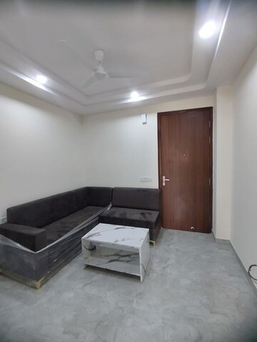 Living Room in 1 BHK Builder Floor at Sector 57 – for Rent